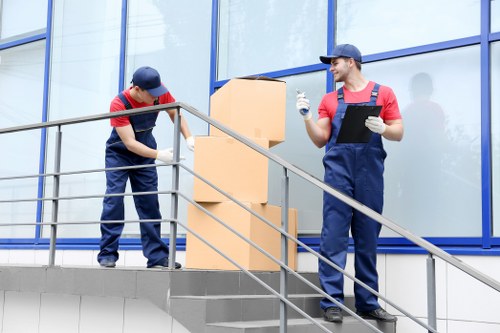 Efficient transportation for West Ealing removals